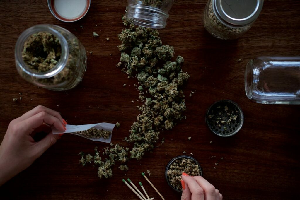 Cannabis bulms - Patients and Caregivers Are Not Properly Informed On Storing Medical Cannabis