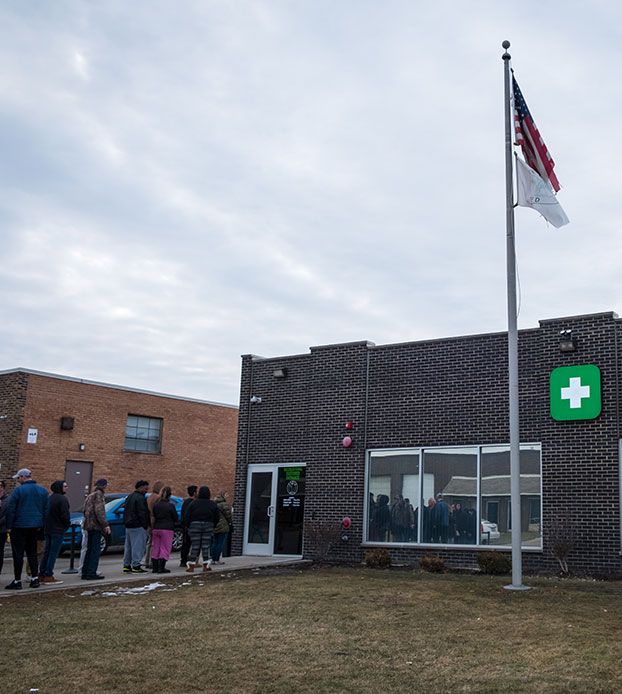 Cannabis Shortages May Last Over a Year in Illinois
