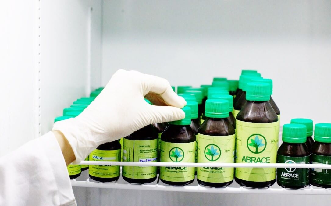 Medicamentos de cannabis da Abrace