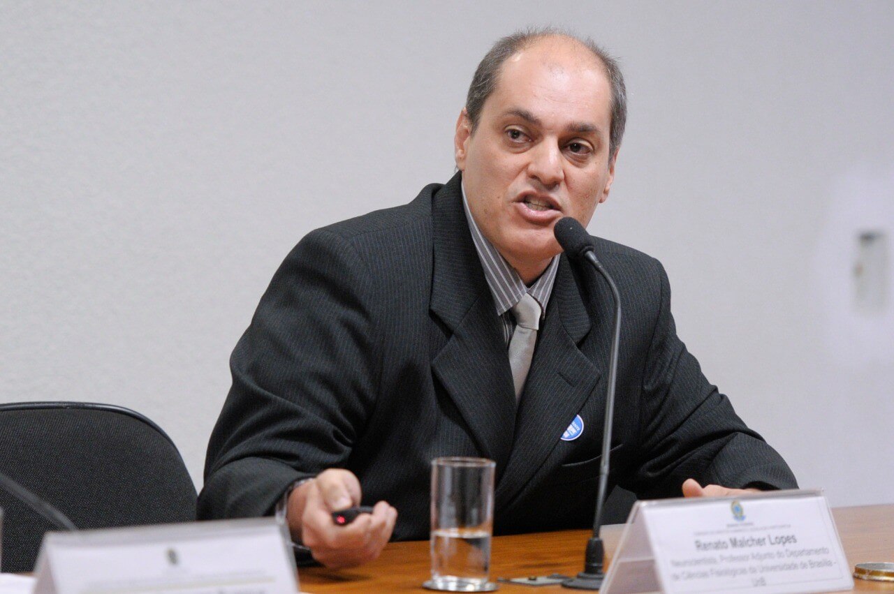 O médico Renato Malcher oferece informações sobre como definir a posologia da cannabis
