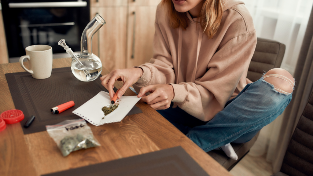 El bong es una manera sencilla de consumir cannabis y es fácil de preparar
