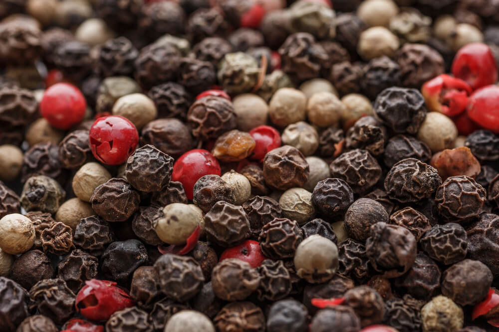 Multi-colored peppercorns