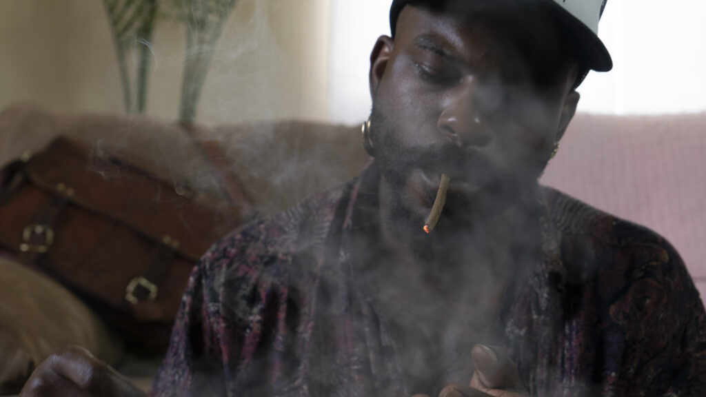 Smoking a blunt